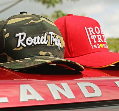 topi roadtrip indonesia warna lorang dan merah